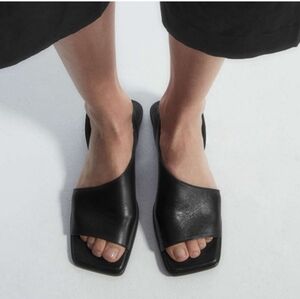COS BLACK LEATHER SLINGBACK SANDALS sz EU 39